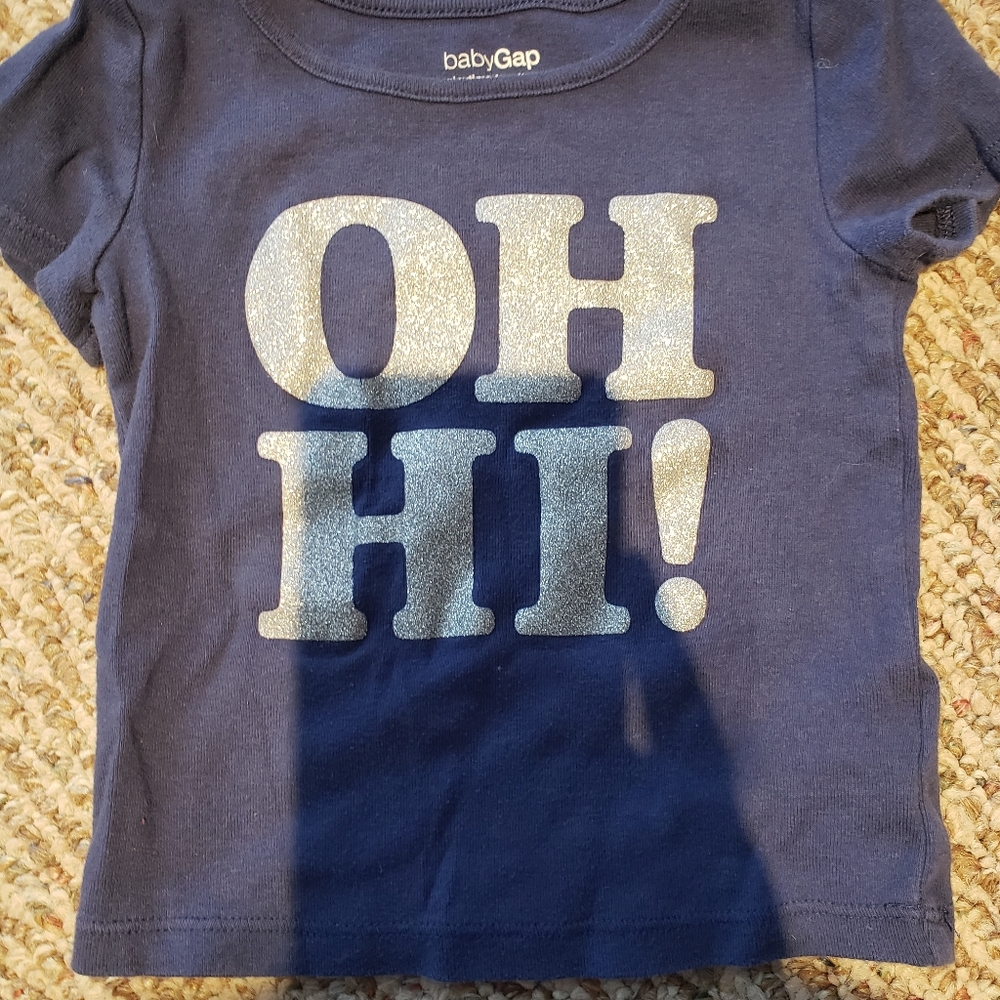 Baby gap tee